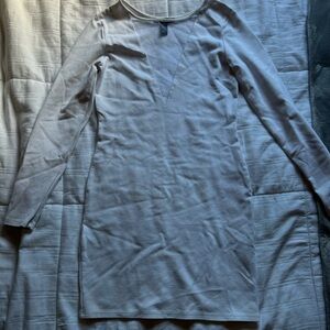 Forever 21 White V-Neck Top